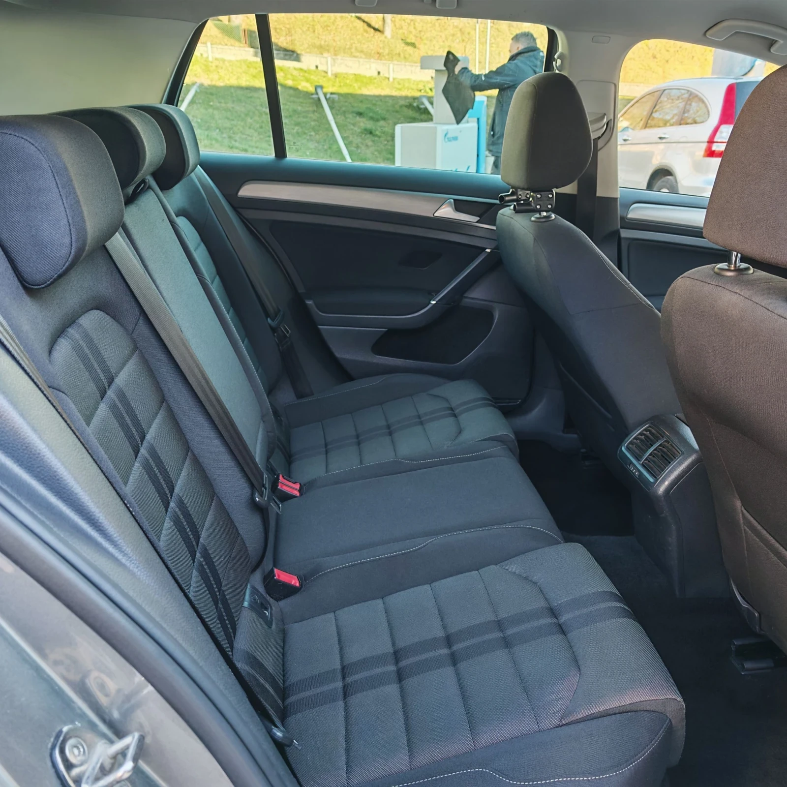 VW Golf 1.6 TDI Comfortline BlueMotion | Mobile.bg � ����������� 14