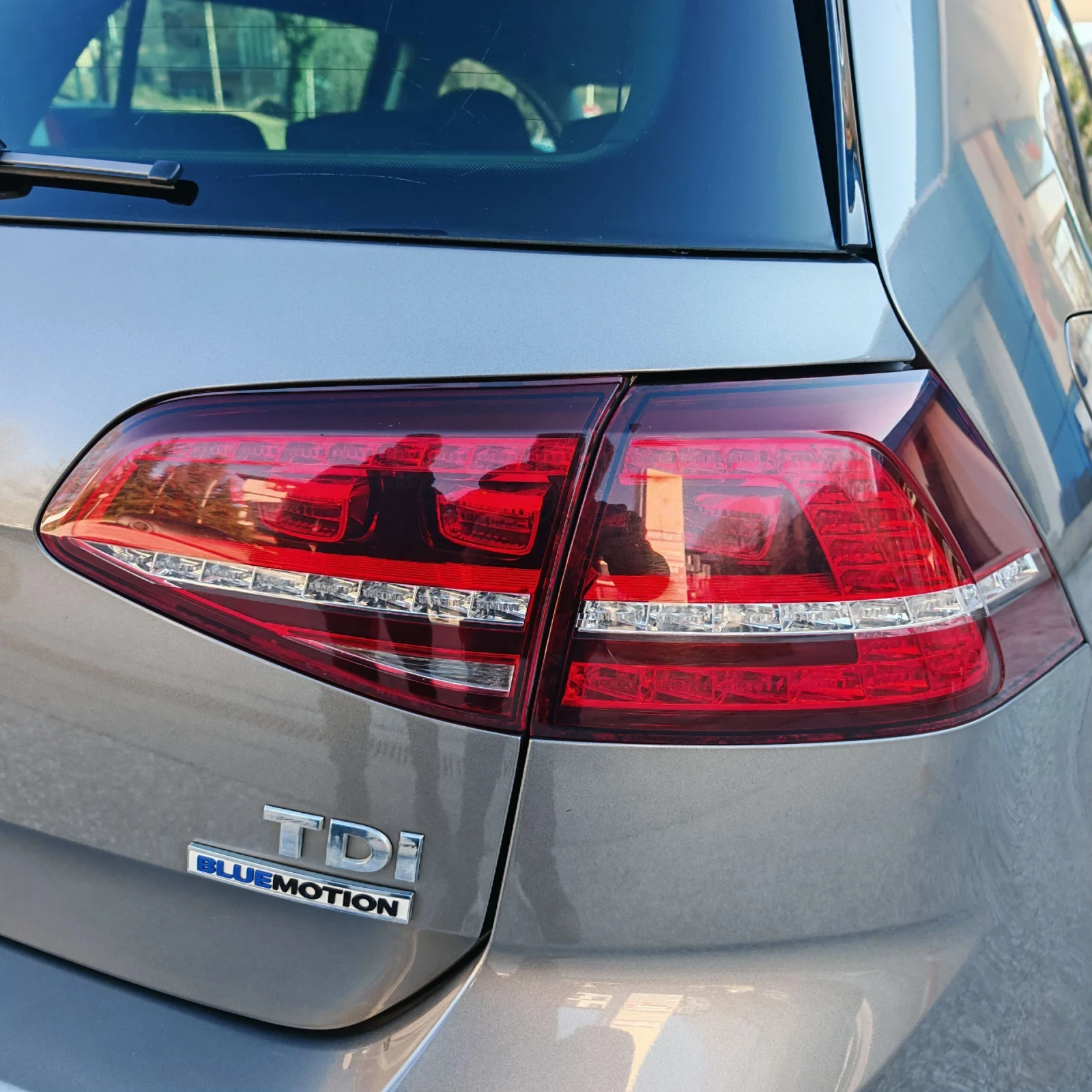 VW Golf 1.6 TDI Comfortline BlueMotion - изображение 9