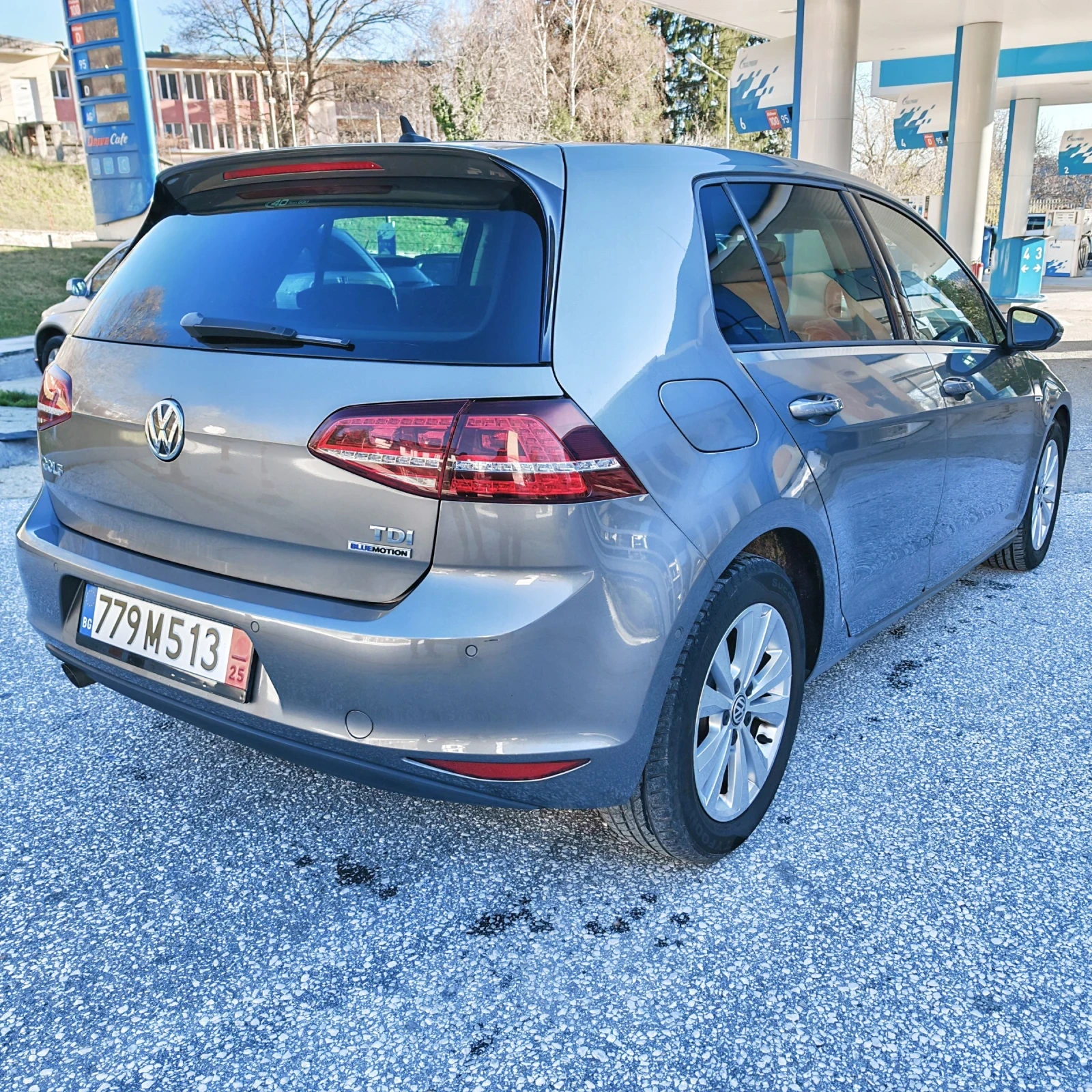 VW Golf 1.6 TDI Comfortline BlueMotion - изображение 4