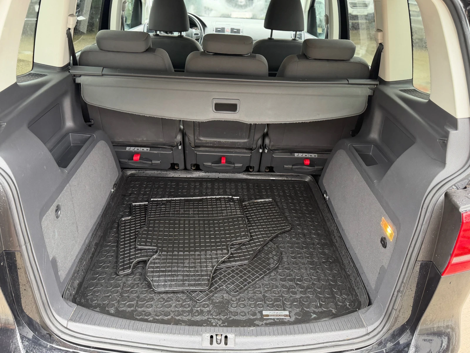 VW Touran 2.0 TDI 170 �.� Highline | Mobile.bg � ����������� 6