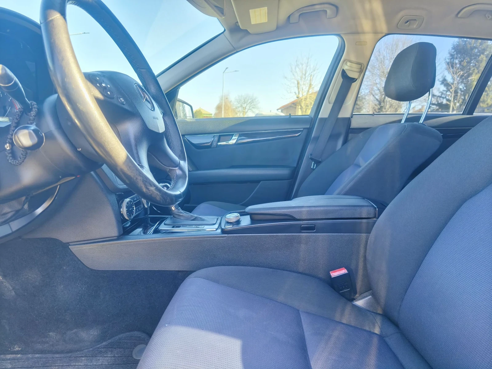 Mercedes-Benz C 220 СМЕНЕНА ВЕРИГА, снимка 9 - Автомобили и джипове - 53771780
