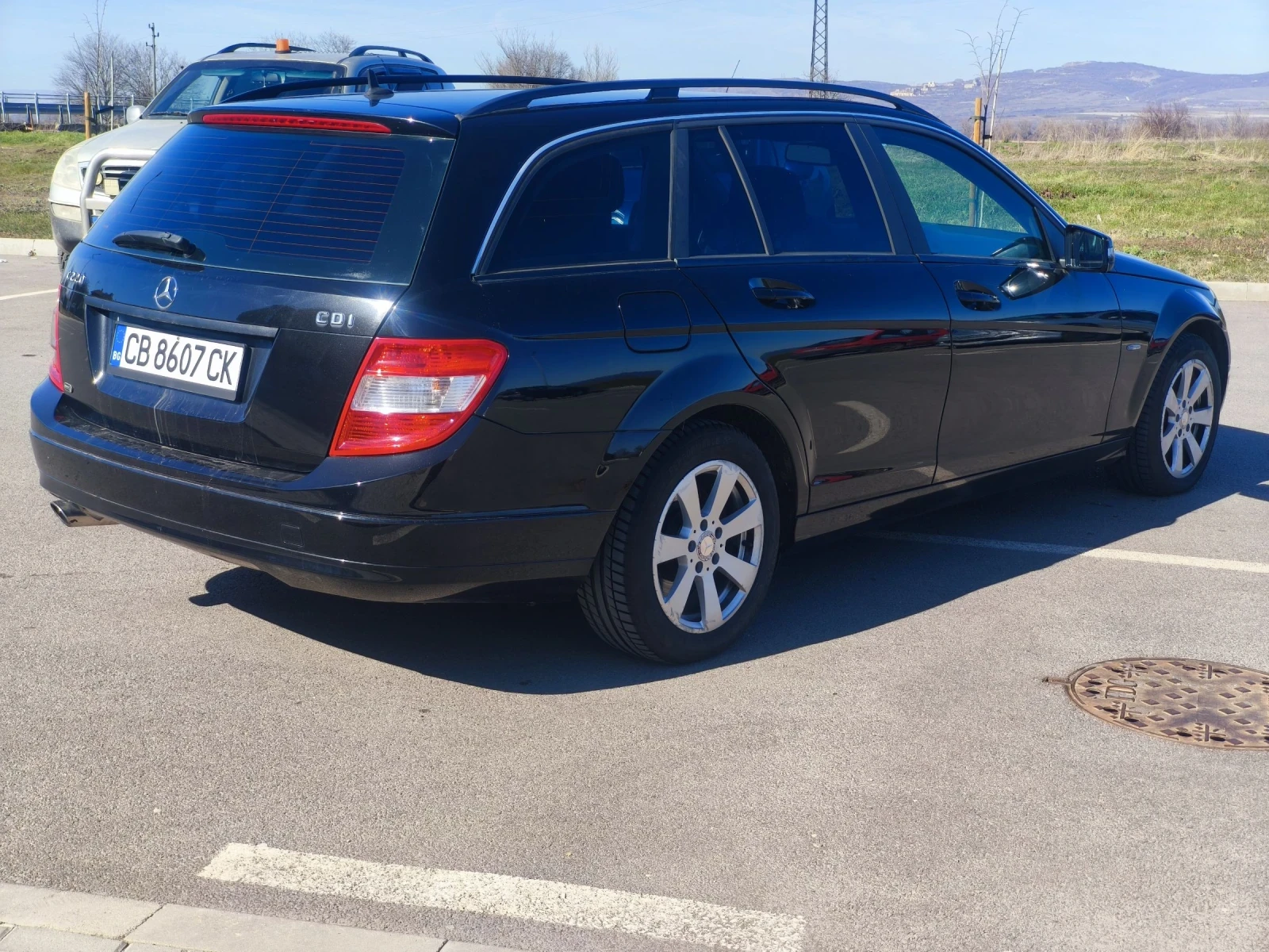Mercedes-Benz C 220 СМЕНЕНА ВЕРИГА, снимка 5 - Автомобили и джипове - 53771780