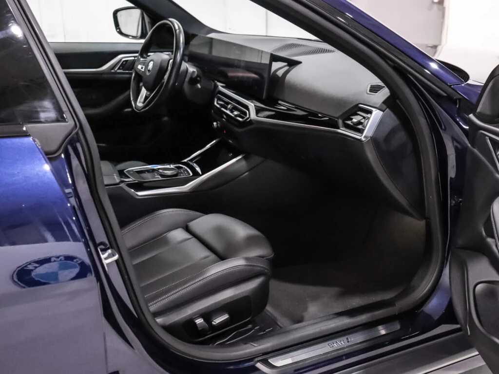 BMW i4 eDrive35 / Gran Coupe / 418km Battery Range / Come, снимка 12 - Автомобили и джипове - 53784076