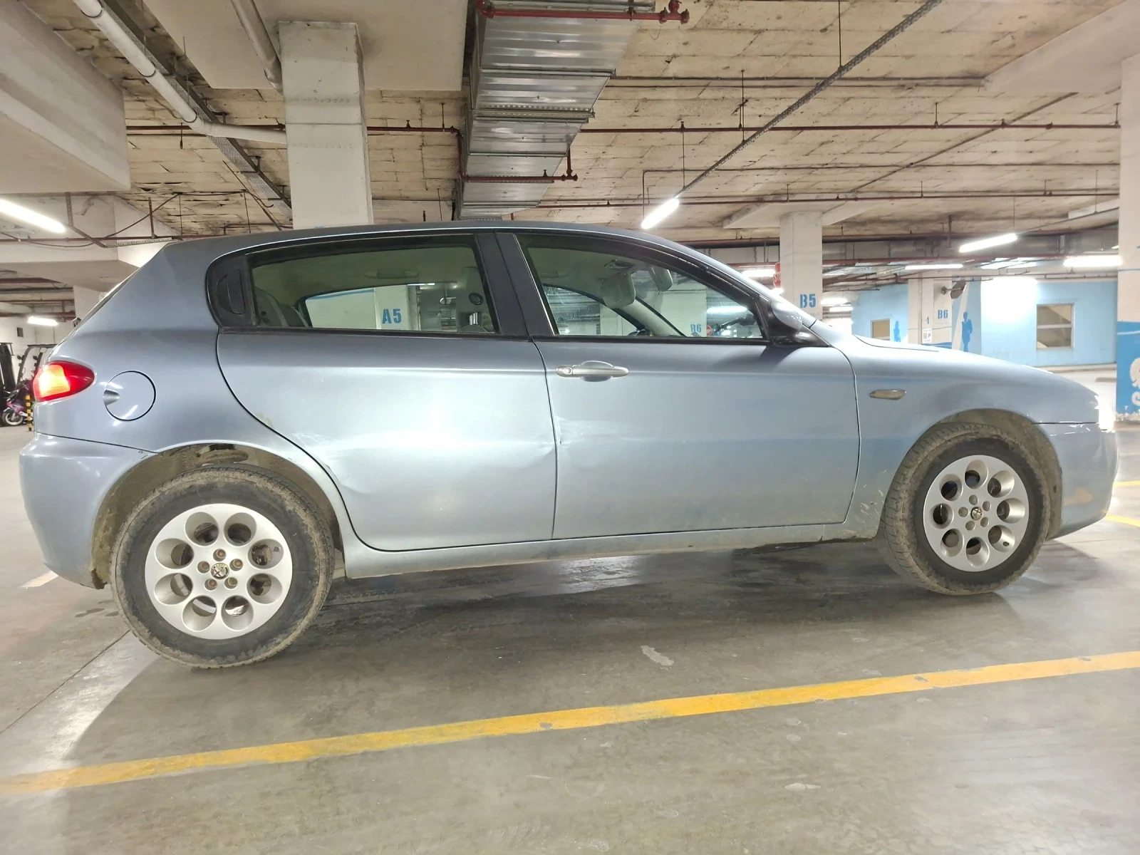 Alfa Romeo 147 1.9jtdm, снимка 7 - Автомобили и джипове - 53800872