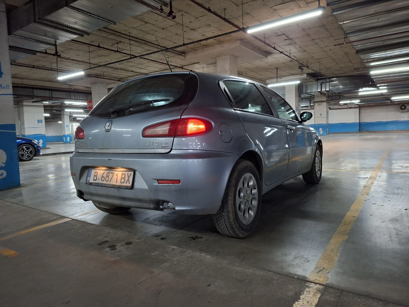 Alfa Romeo 147 1.9jtdm, снимка 6 - Автомобили и джипове - 53800872