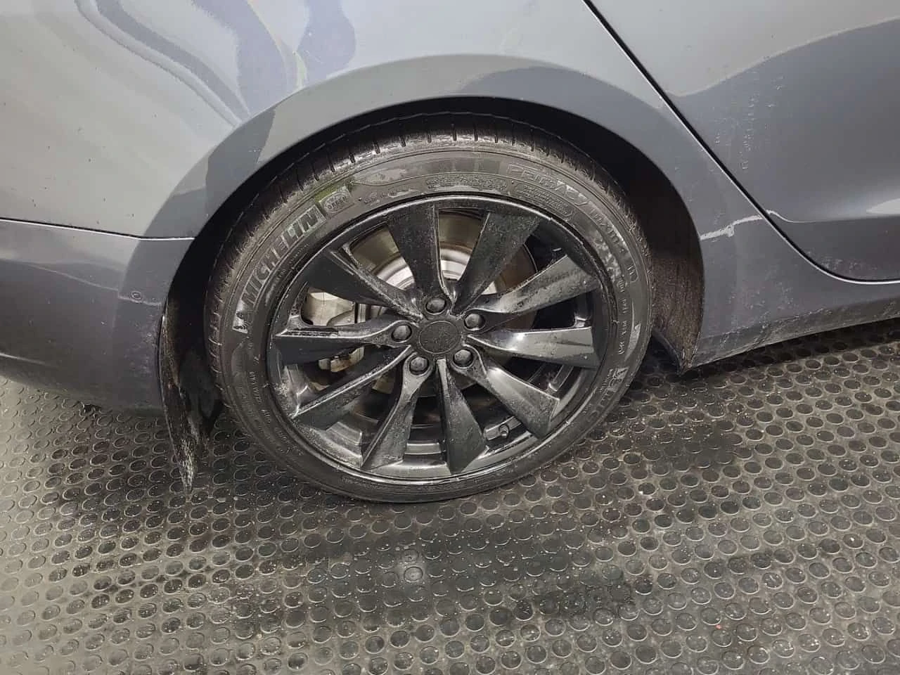 Tesla Model 3 * Standard Range * PANO* KEYLESS* ПОДГРЕВ* NAVI* , снимка 10 - Автомобили и джипове - 54001847