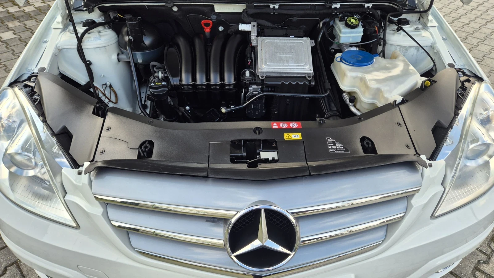 Mercedes-Benz B 180 1.8 бензин 115к.с., снимка 17 - Автомобили и джипове - 54048871