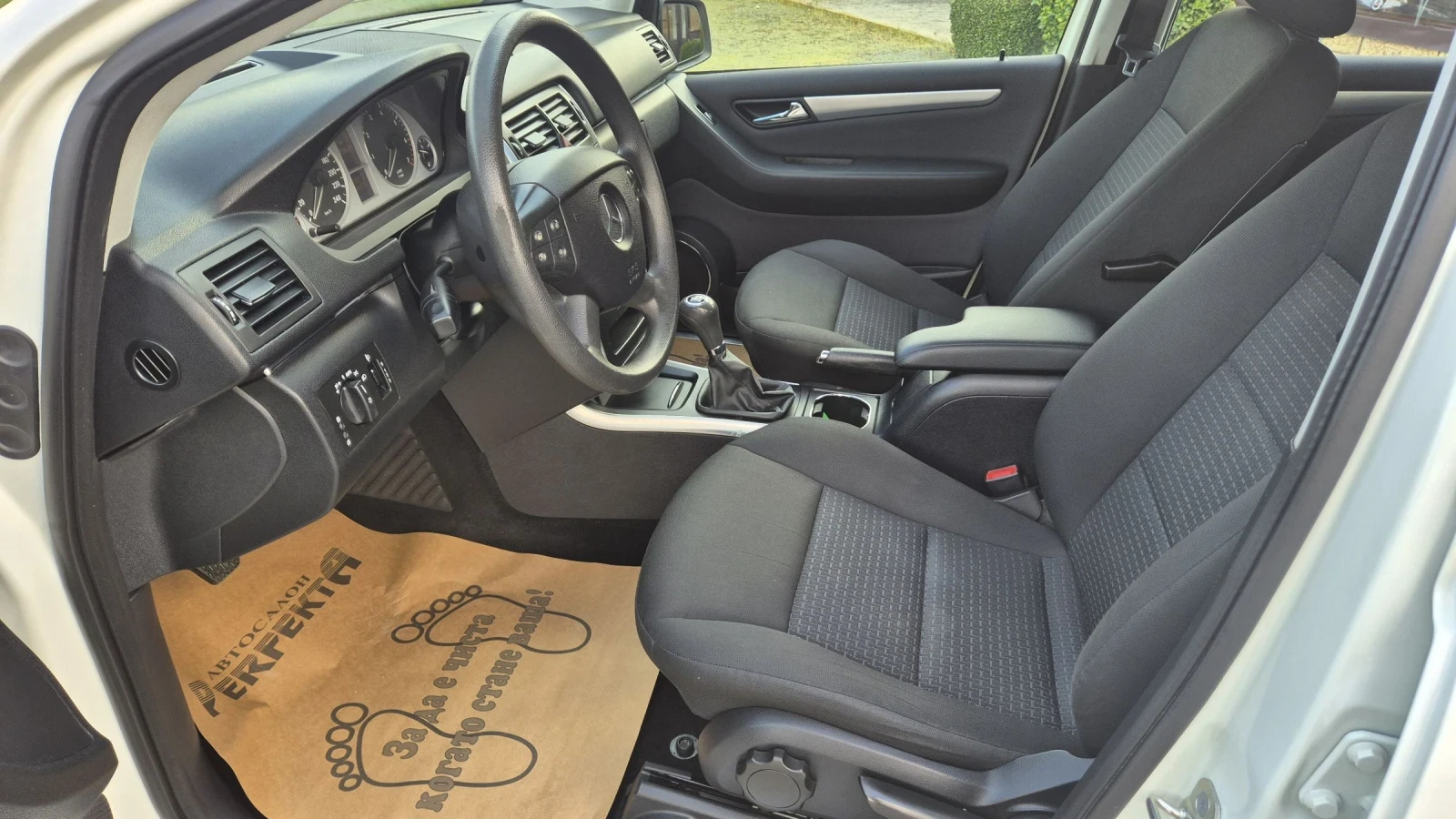 Mercedes-Benz B 180 1.8 бензин 115к.с., снимка 12 - Автомобили и джипове - 54048871