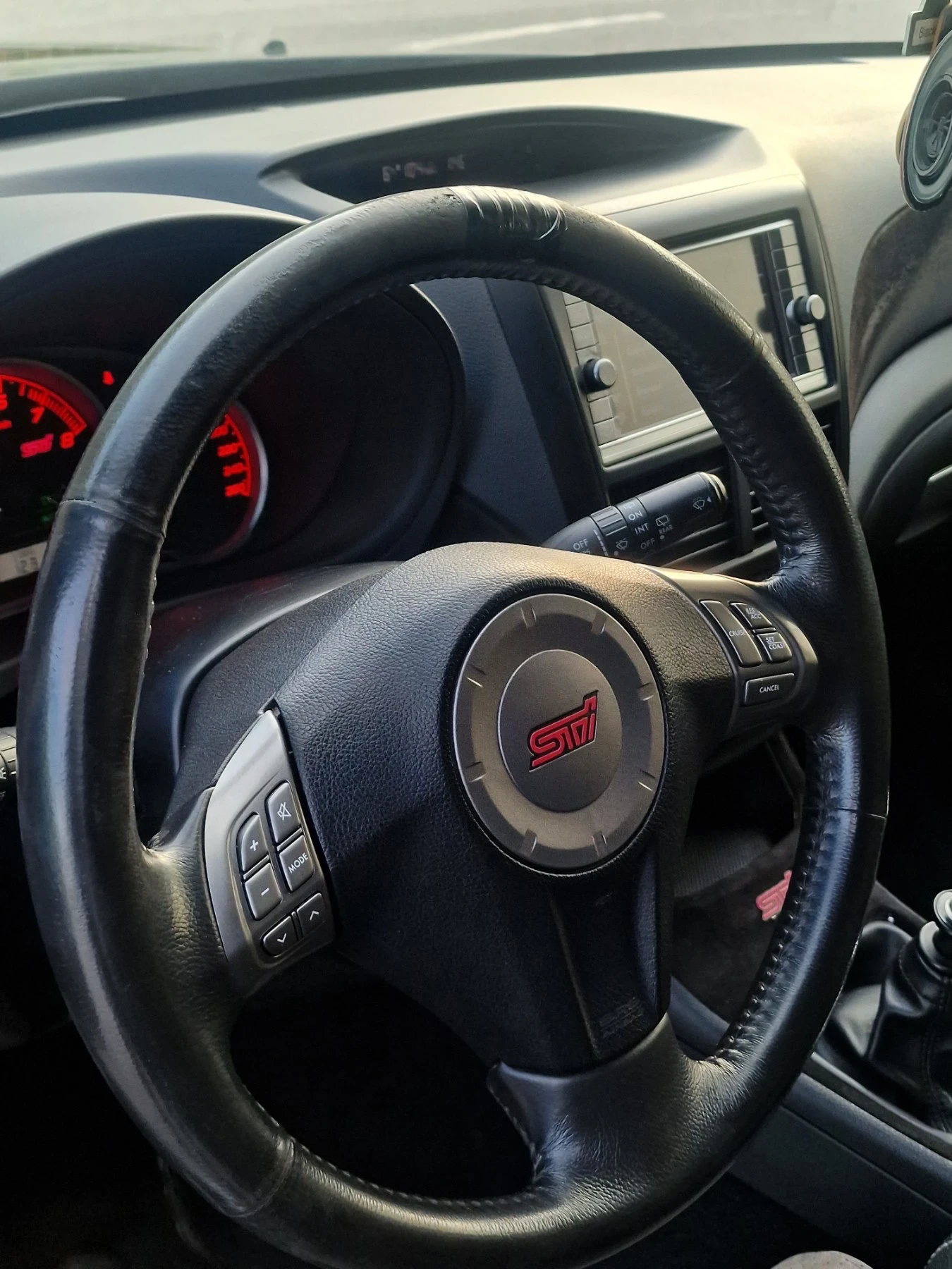 Subaru Impreza 2.5 STI, снимка 15 - Автомобили и джипове - 54252993