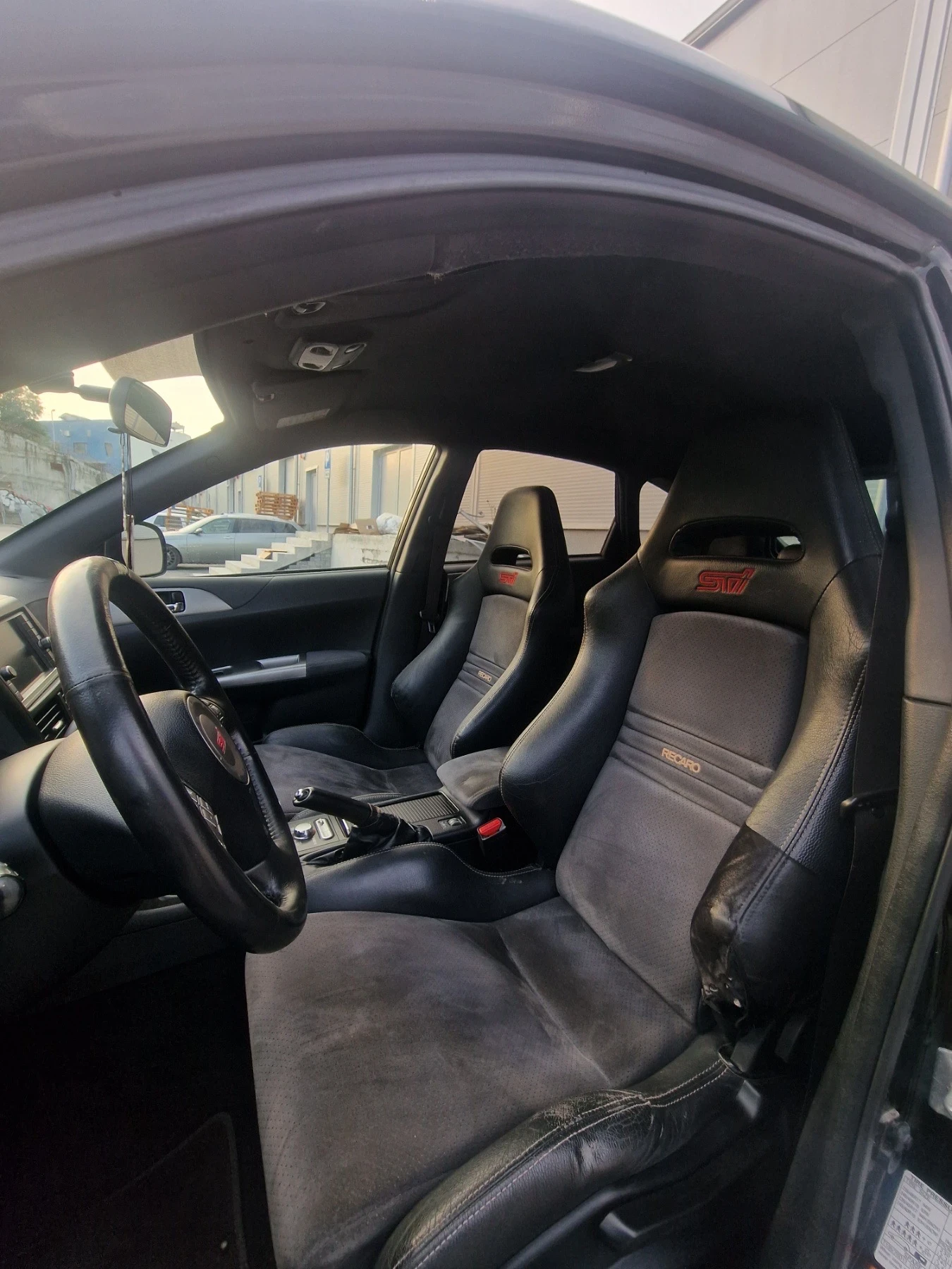 Subaru Impreza 2.5 STI, снимка 14 - Автомобили и джипове - 54252993