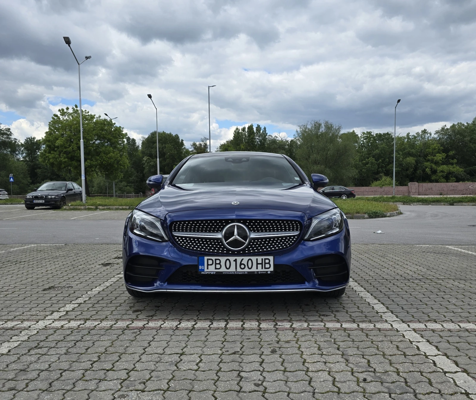 Mercedes-Benz C 300  AMG 4MATIC, снимка 2 - Автомобили и джипове - 54399893