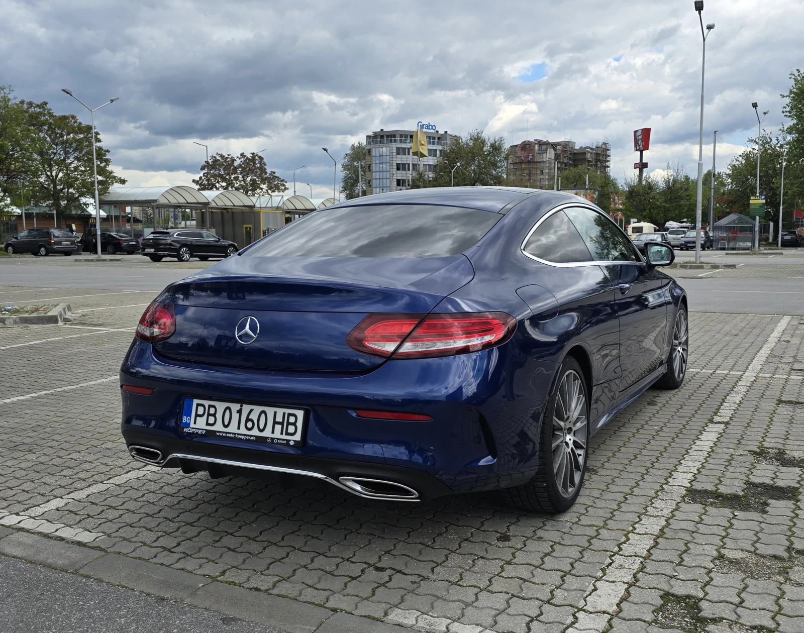 Mercedes-Benz C 300  AMG 4MATIC, снимка 5 - Автомобили и джипове - 54399893