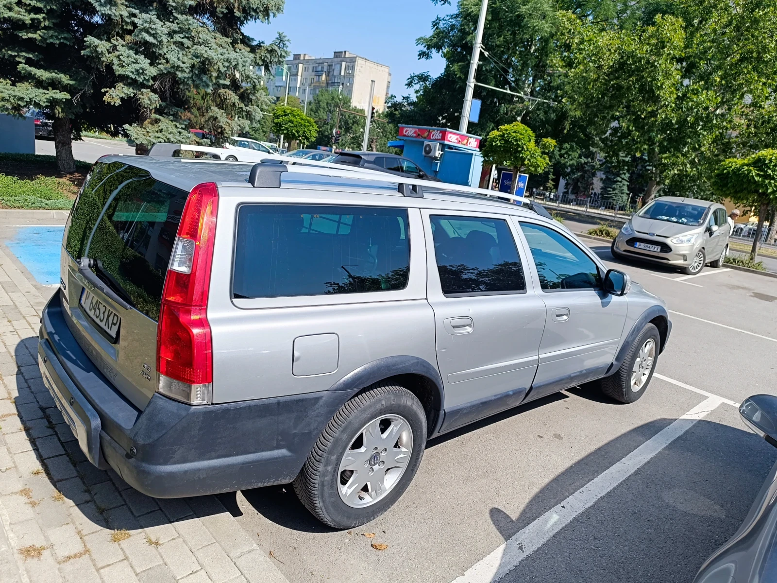 Volvo Xc70, снимка 3 - Автомобили и джипове - 54416383