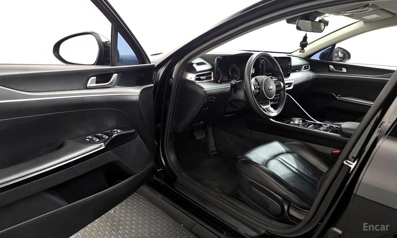 Kia K5 2.0 Trendy* ПОДГРЕВ* КАМЕРА* KEYLESS* КРАЙНА ЦЕНА*, снимка 6 - Автомобили и джипове - 54497483