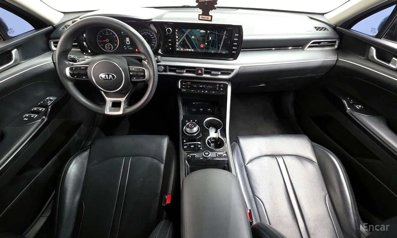 Kia K5 2.0 Trendy* ПОДГРЕВ* КАМЕРА* KEYLESS* КРАЙНА ЦЕНА*, снимка 8 - Автомобили и джипове - 54497483