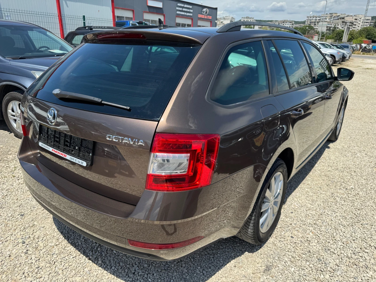 Skoda Octavia 2.0TDI DSG FACE 150k.c, снимка 4 - Автомобили и джипове - 54719544