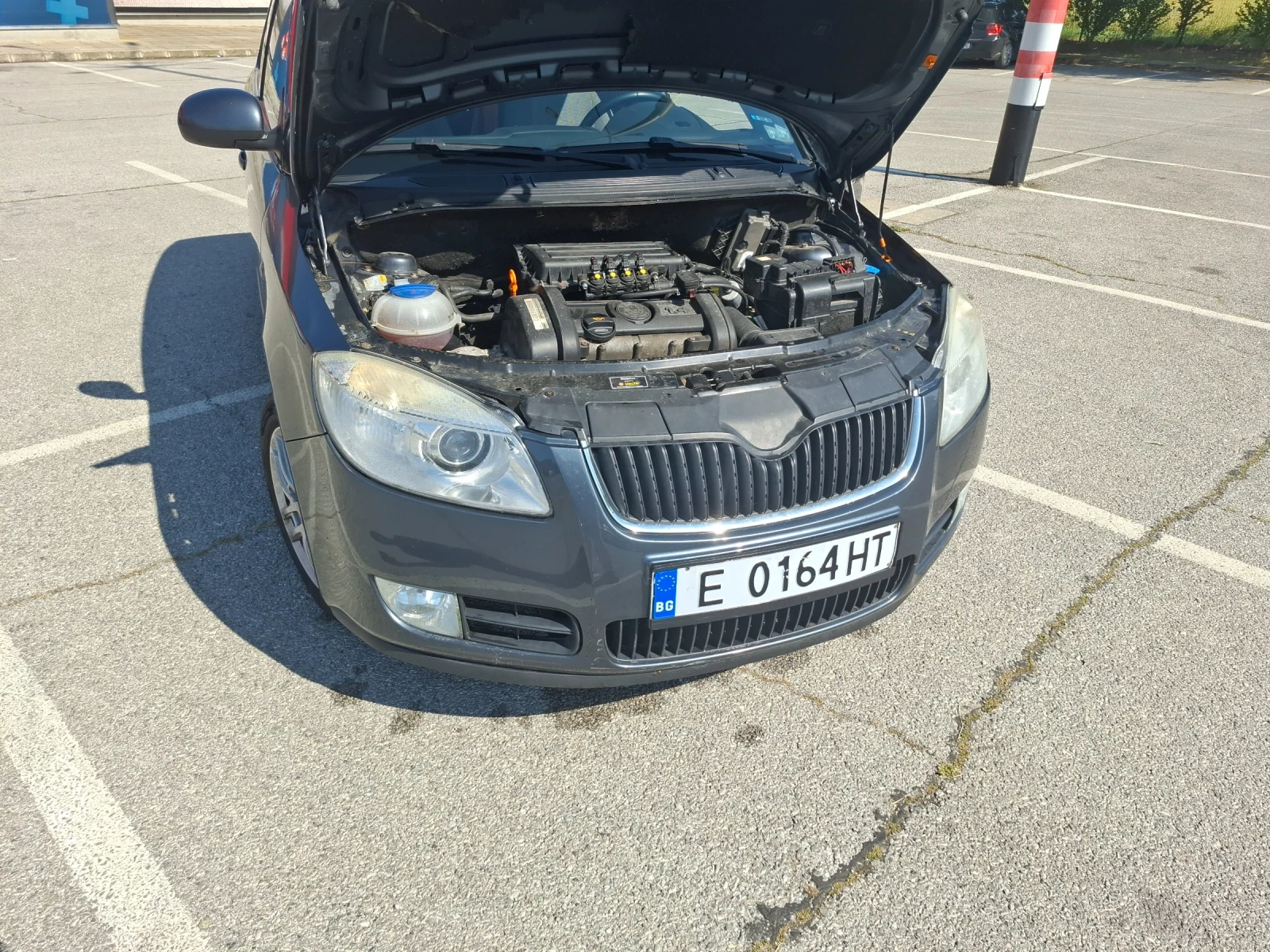 Skoda Fabia 1.4, снимка 5 - Автомобили и джипове - 54787213