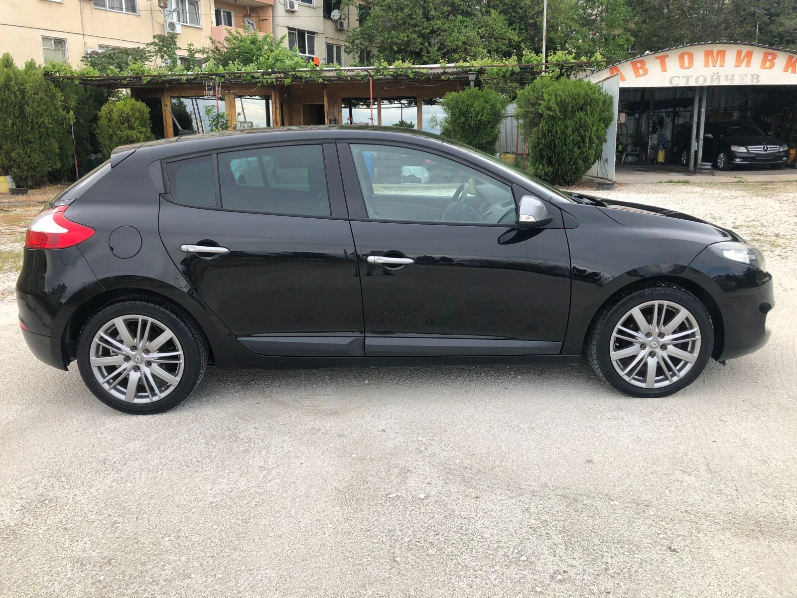 Renault Megane 1.5 dci, снимка 6 - Автомобили и джипове - 54859698