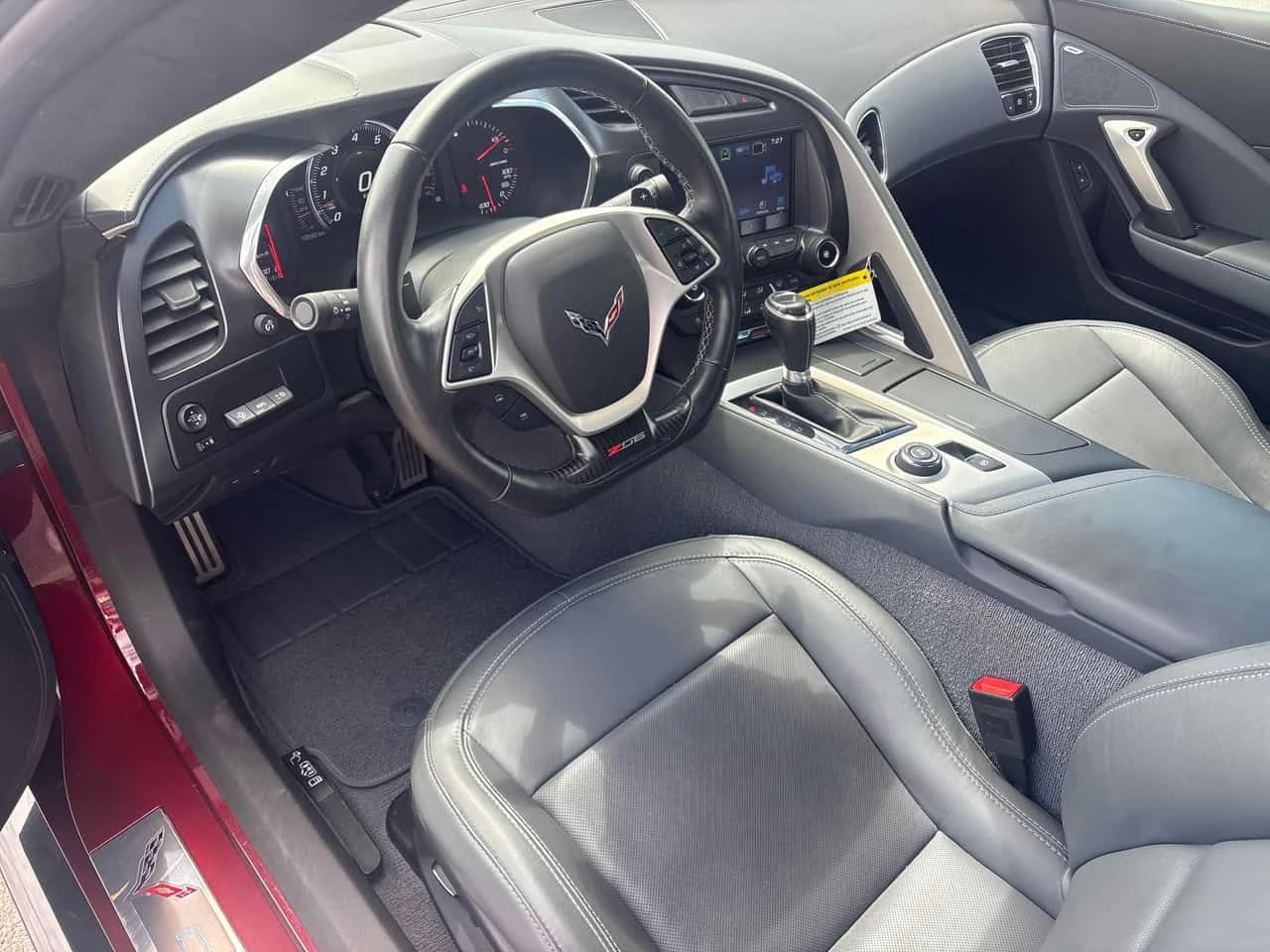 Chevrolet Corvette * Z06 3LZ * CARFAX * БЕЗ ПЪРВОНАЧАЛНА ВНОСКА, снимка 5 - Автомобили и джипове - 54942539