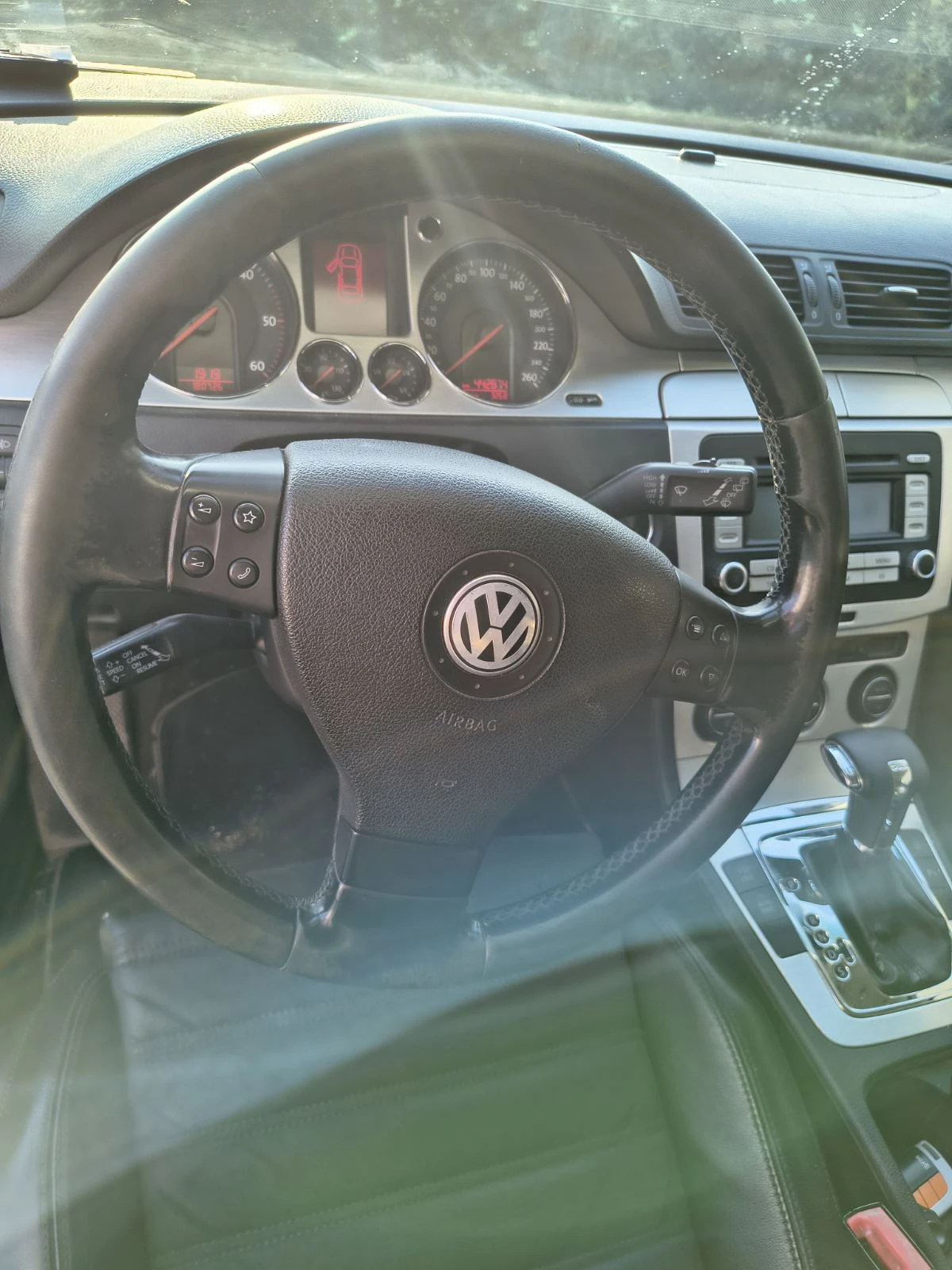VW Passat Highline, снимка 4 - Автомобили и джипове - 55381151
