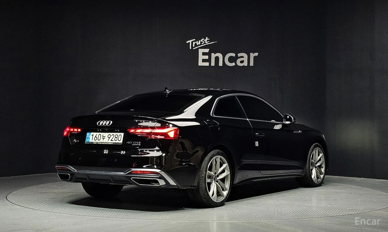Audi A5 45TFSI* MATRIX* S* LINE* ОБДУХВАНЕ* ХЕДЪП* LANE* A, снимка 2 - Автомобили и джипове - 55423211