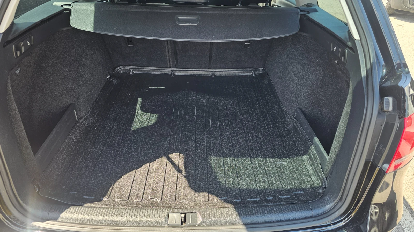 VW Passat 2.0TDI^HIGHLINE, снимка 15 - Автомобили и джипове - 55517745
