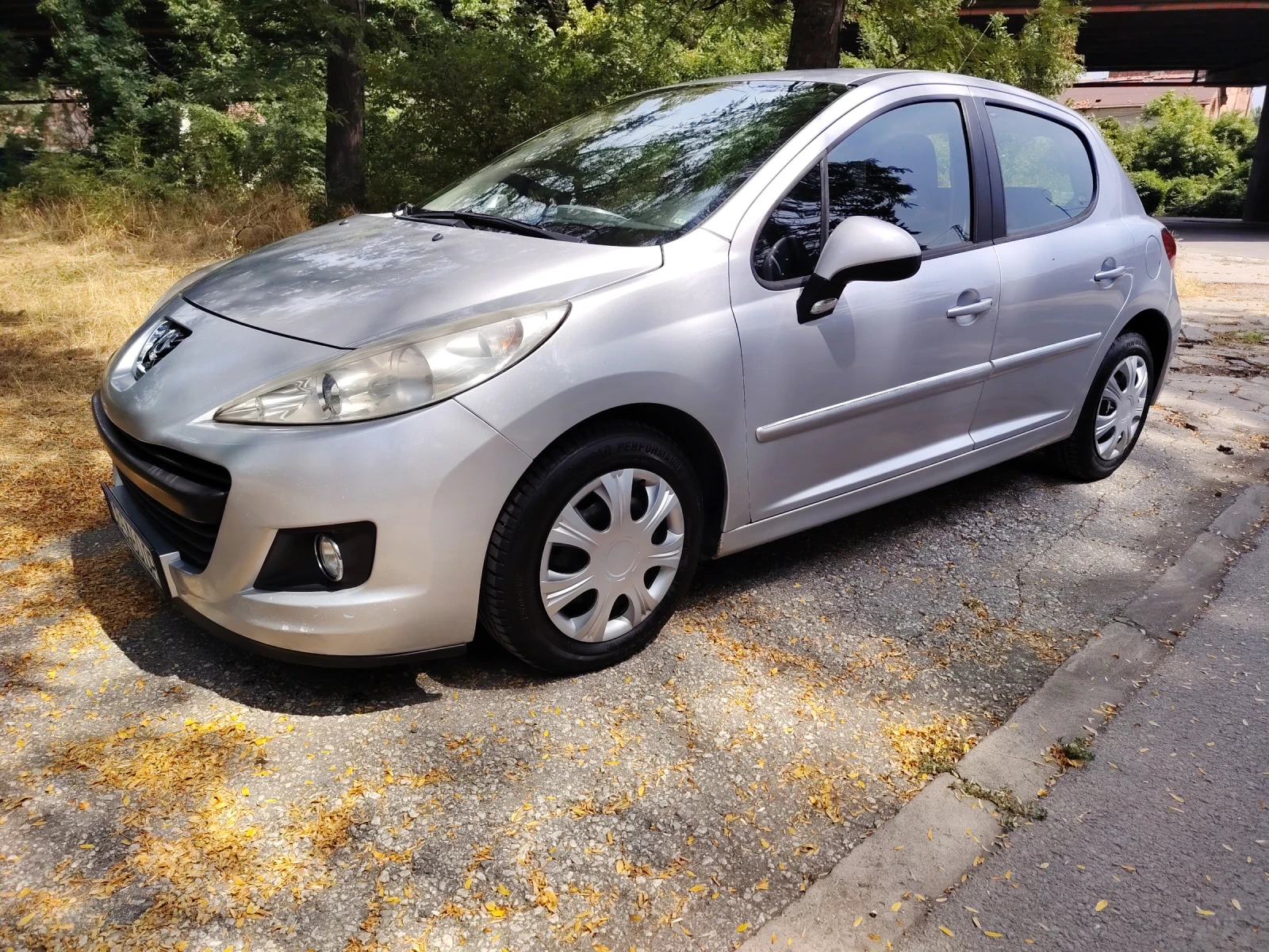 Peugeot 207, снимка 3 - Автомобили и джипове - 55597591