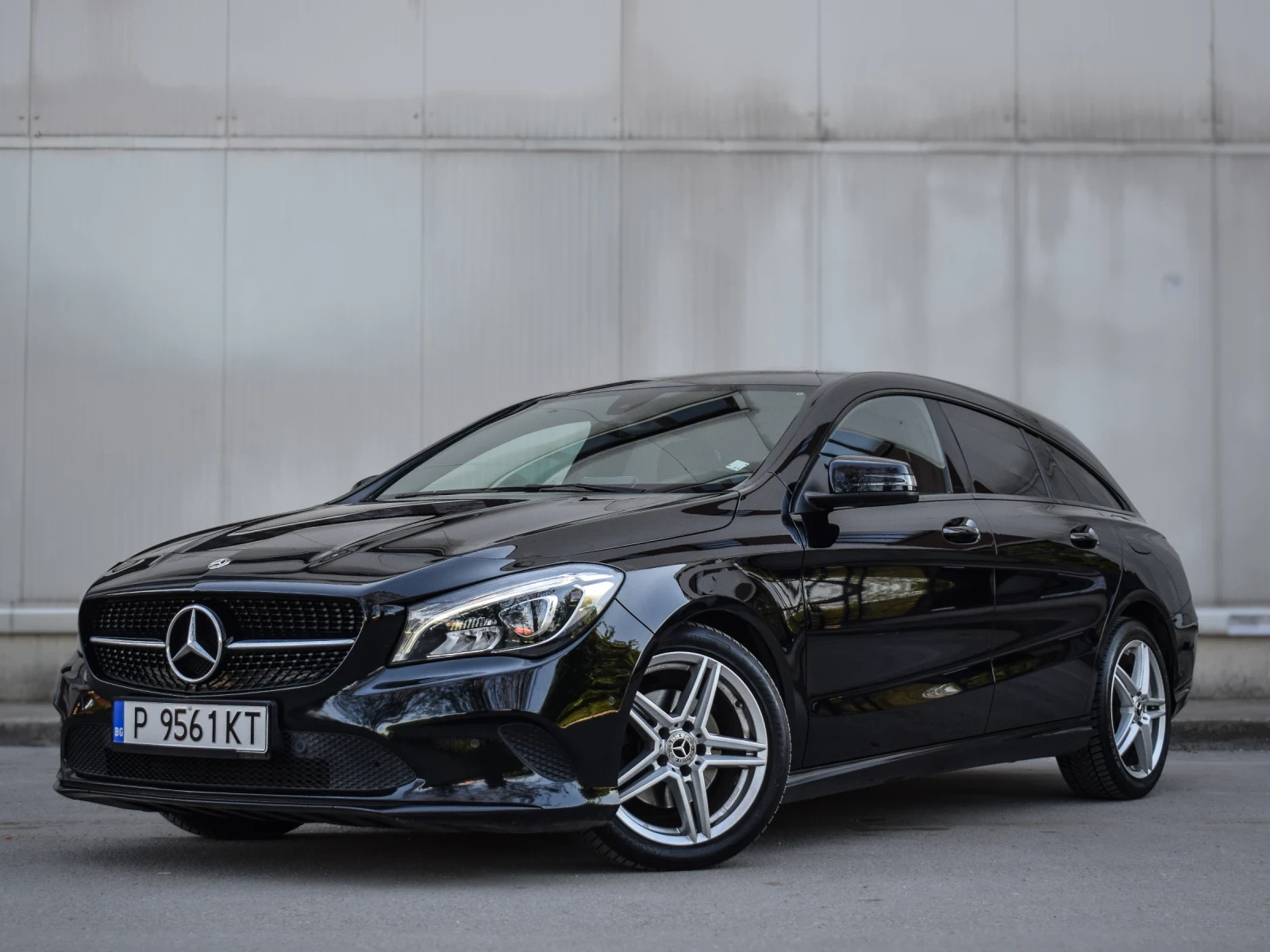 Mercedes-Benz CLA 220