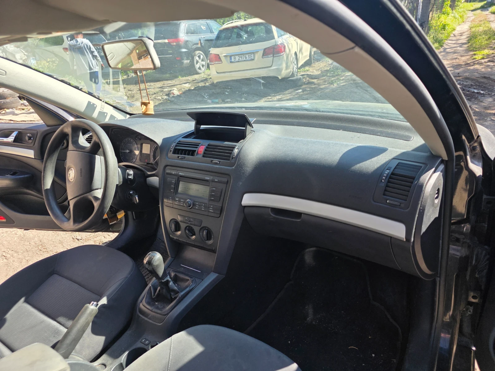Skoda Octavia 1600, снимка 3 - Автомобили и джипове - 55877249