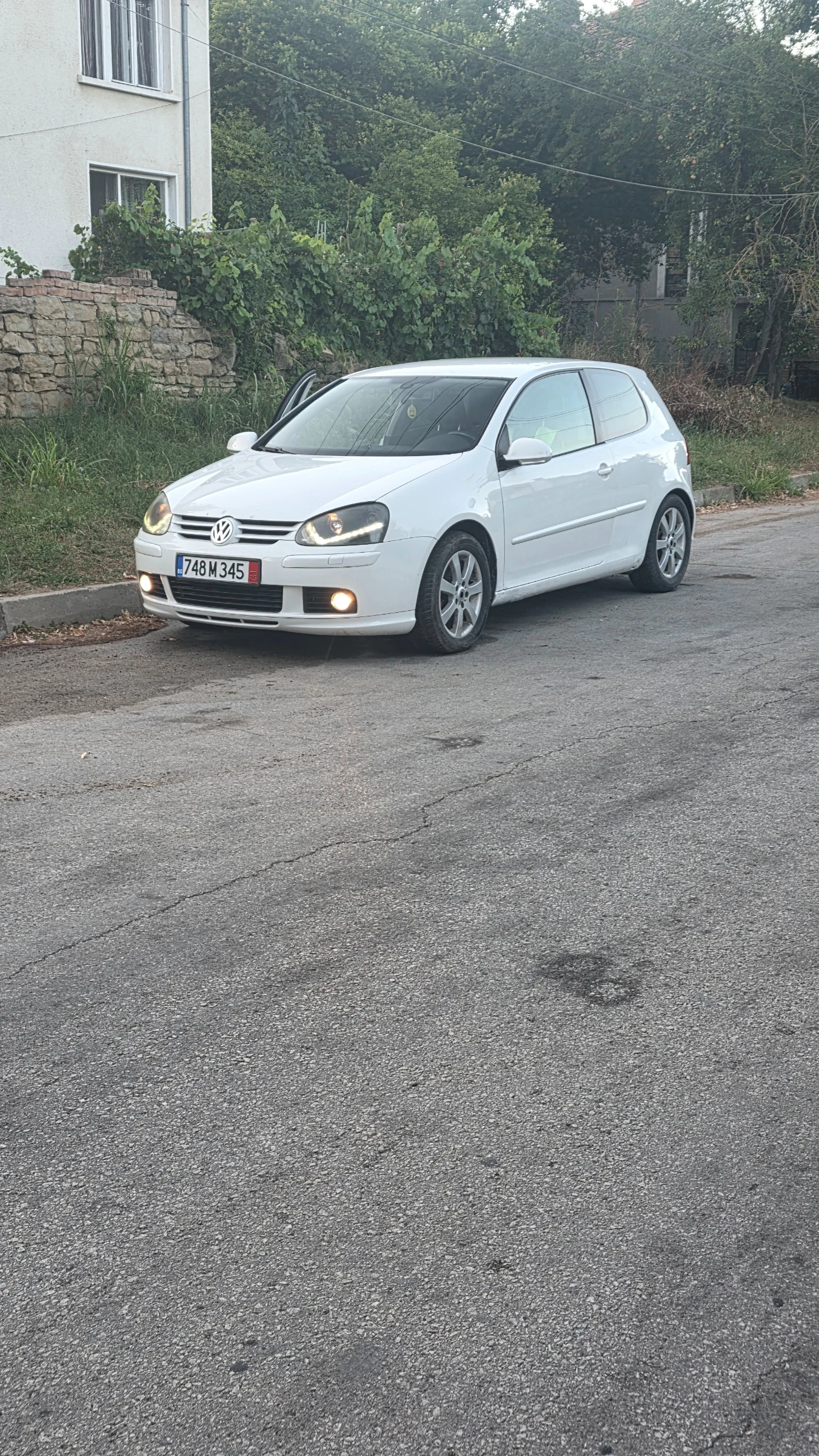 VW Golf, снимка 5 - Автомобили и джипове - 55976890
