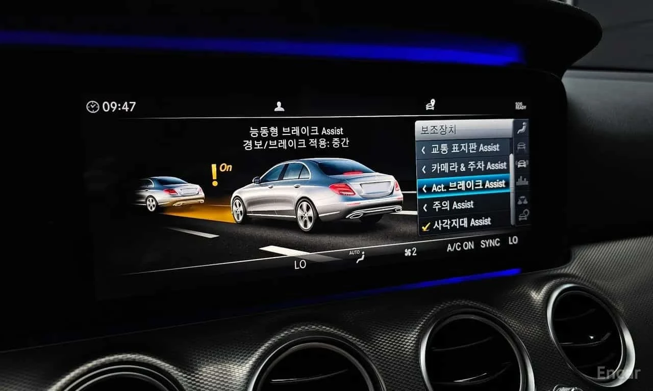 Mercedes-Benz E 300 * E300 AMG Line * ЦЕНА ДО БГ, снимка 15 - Автомобили и джипове - 56297354