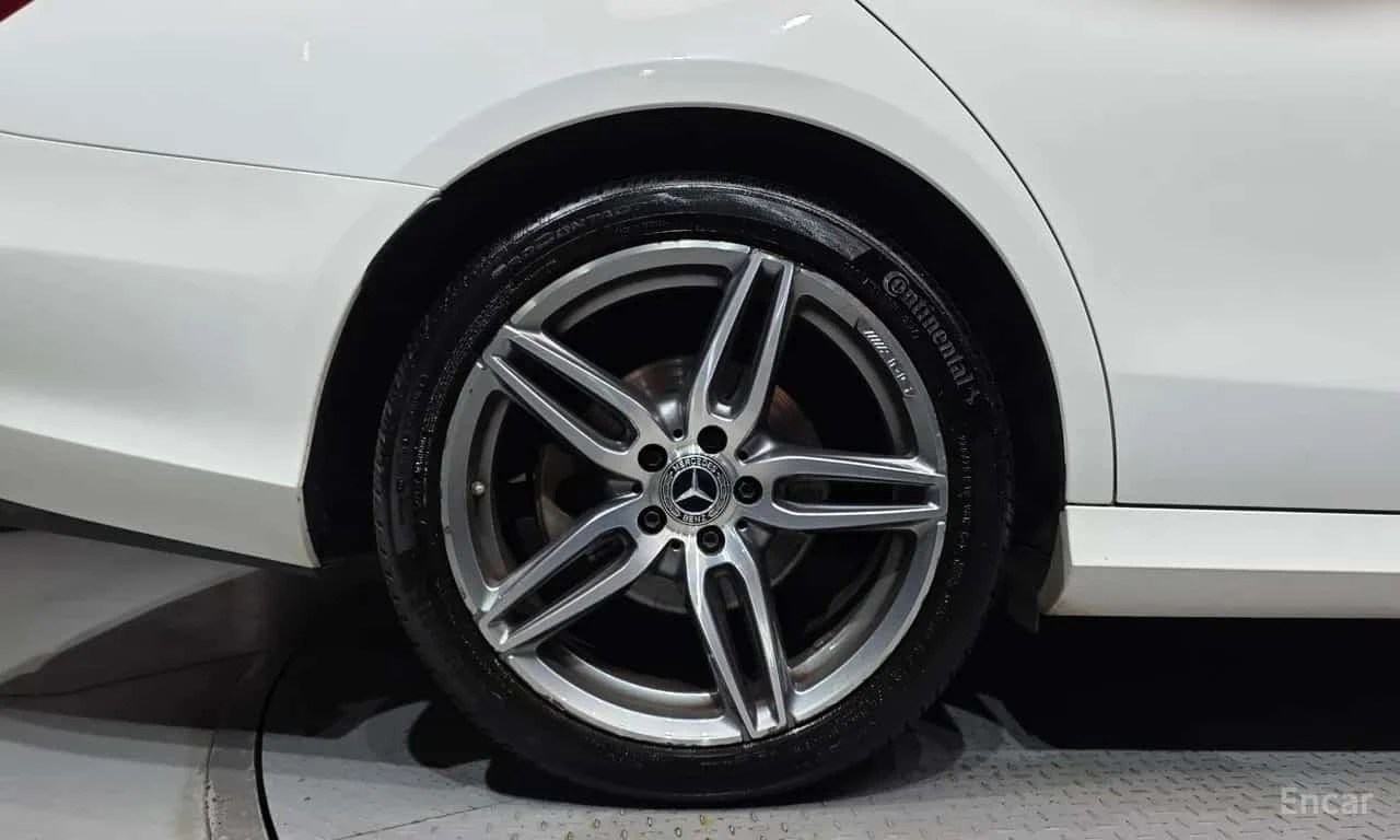 Mercedes-Benz E 300 * E300 AMG Line * ЦЕНА ДО БГ, снимка 5 - Автомобили и джипове - 56297354