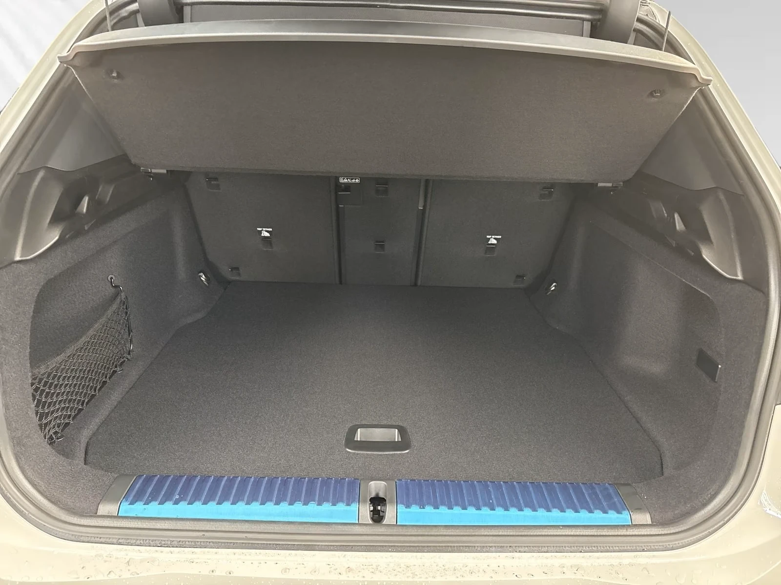 BMW iX3 40* DISTR* HEAD-UP* LED* CAM*  | Mobile.bg � ����������� 13