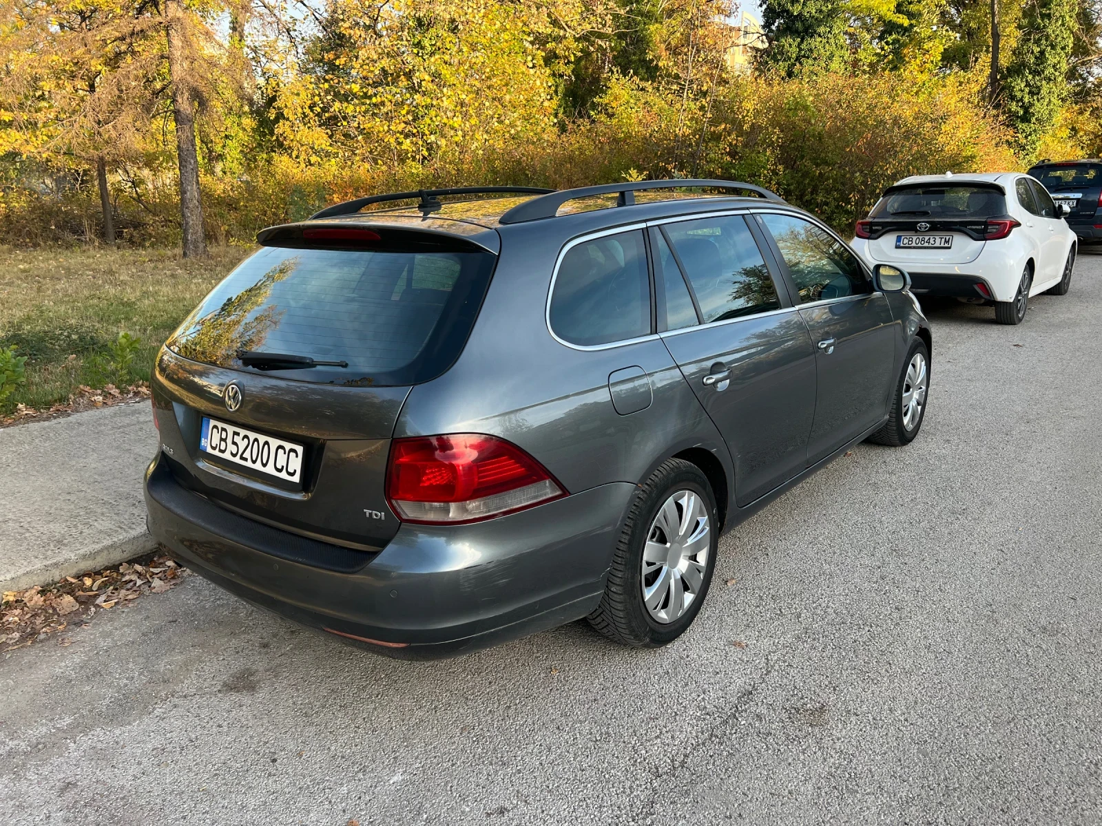 VW Golf КОМБИ-СЕМЕЕН АВТОМОБИЛ, снимка 6 - Автомобили и джипове - 56599912