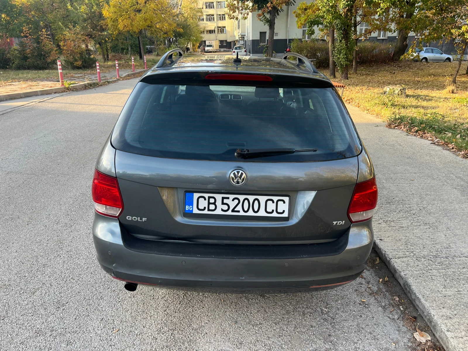 VW Golf КОМБИ-СЕМЕЕН АВТОМОБИЛ, снимка 7 - Автомобили и джипове - 56599912