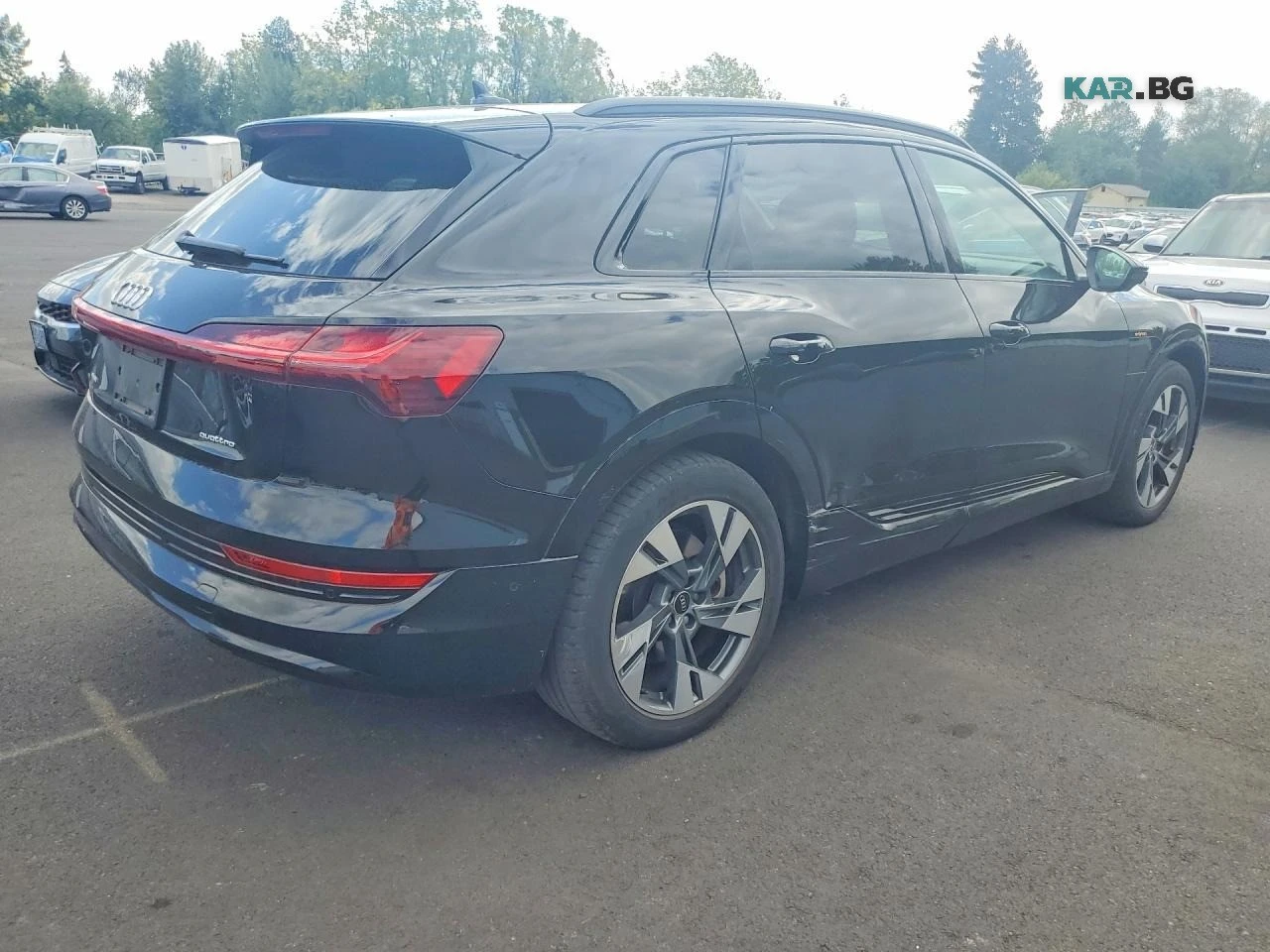 Audi E-Tron PREMIUM* ПАНОРАМА* 360CAMERA* , снимка 3 - Автомобили и джипове - 56722320