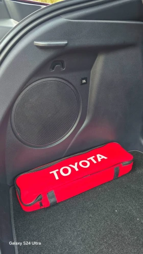 Toyota C-HR GR, снимка 4