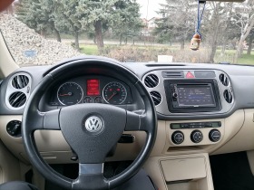VW Tiguan 2.0tdi, снимка 6 - Автомобили и джипове - 45156552