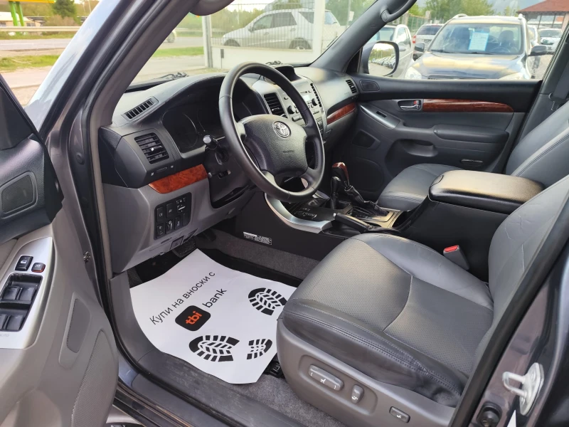 Toyota Land cruiser 3.0 Италия3.0 D4D 7+ 1м, снимка 10 - Автомобили и джипове - 47876029