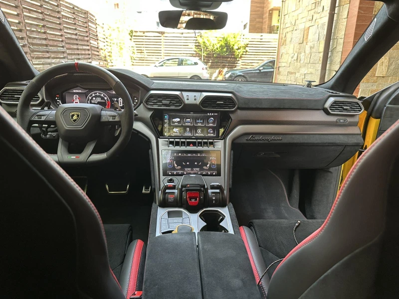 Lamborghini Urus Performante Carbon Package, снимка 10 - Автомобили и джипове - 48751003