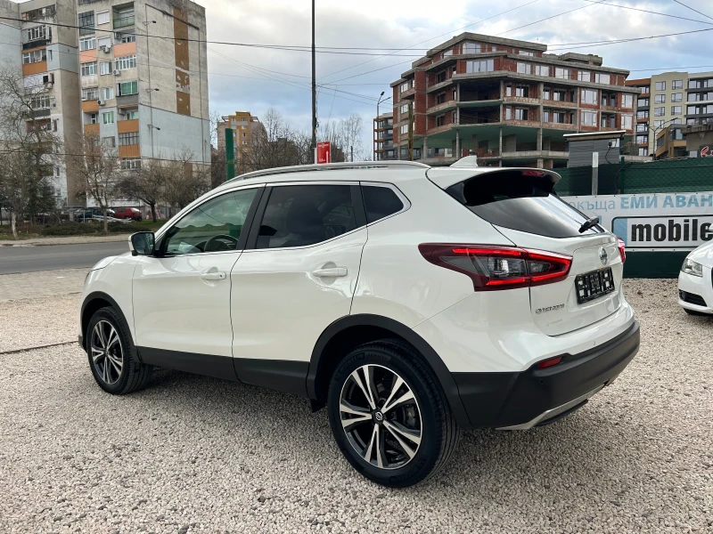 Nissan Qashqai 1.3 DIG-T, снимка 6 - Автомобили и джипове - 49144391