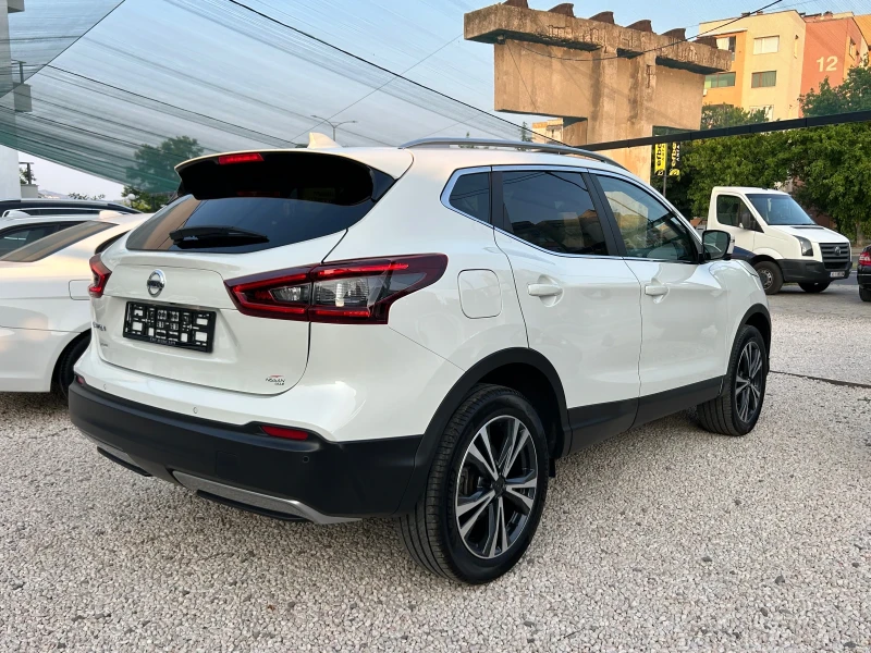 Nissan Qashqai 1.3 DIG-T, снимка 4 - Автомобили и джипове - 49144391