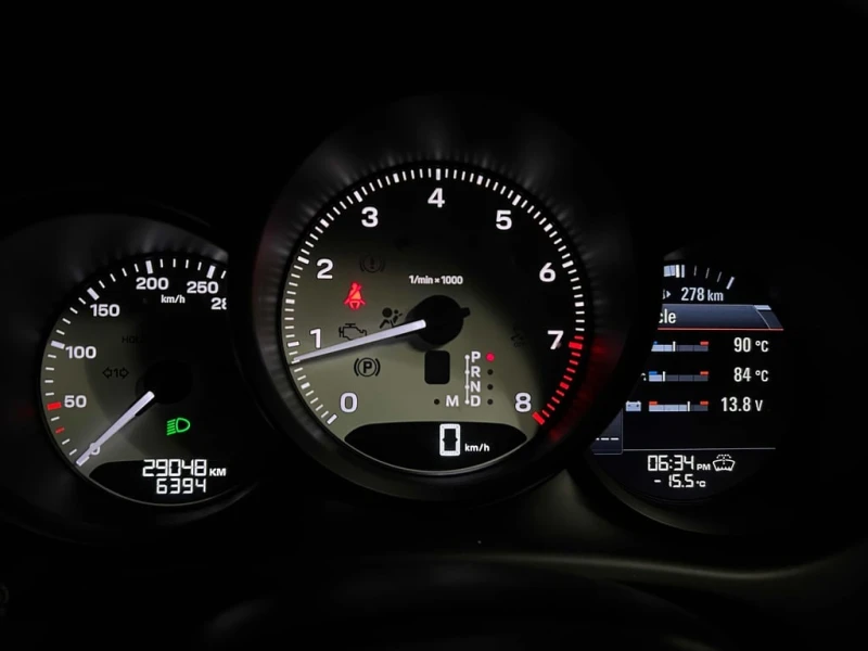 Porsche Macan * AWD * CARFAX * ЦЕНА ДО БГ, снимка 11 - Автомобили и джипове - 53430582