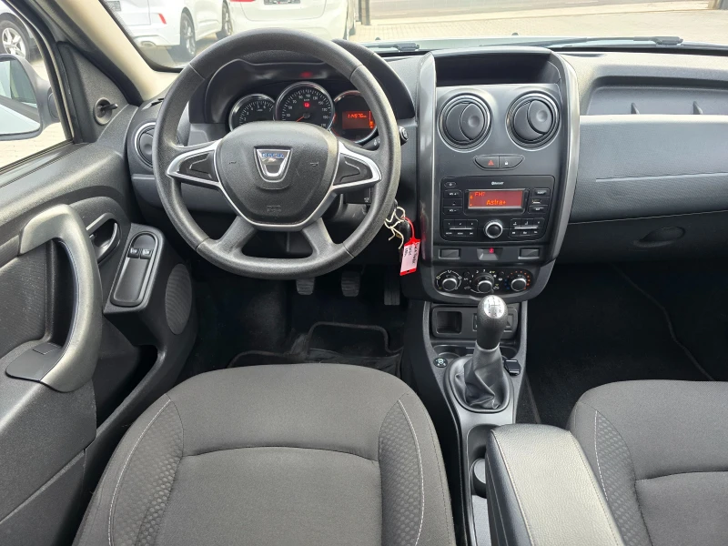 Dacia Duster 1.6 Бенз/Газ, 115к.с., само 114000км., Euro 6!, снимка 11 - Автомобили и джипове - 53453246