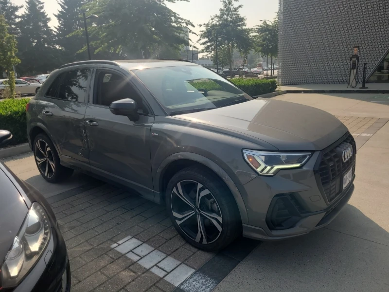 Audi Q3 * CARFAX* АВТОФИНАНСИРАНЕ БЕЗ ПЪРВОНАЧАЛНА ВНОСКА! - изображение 2