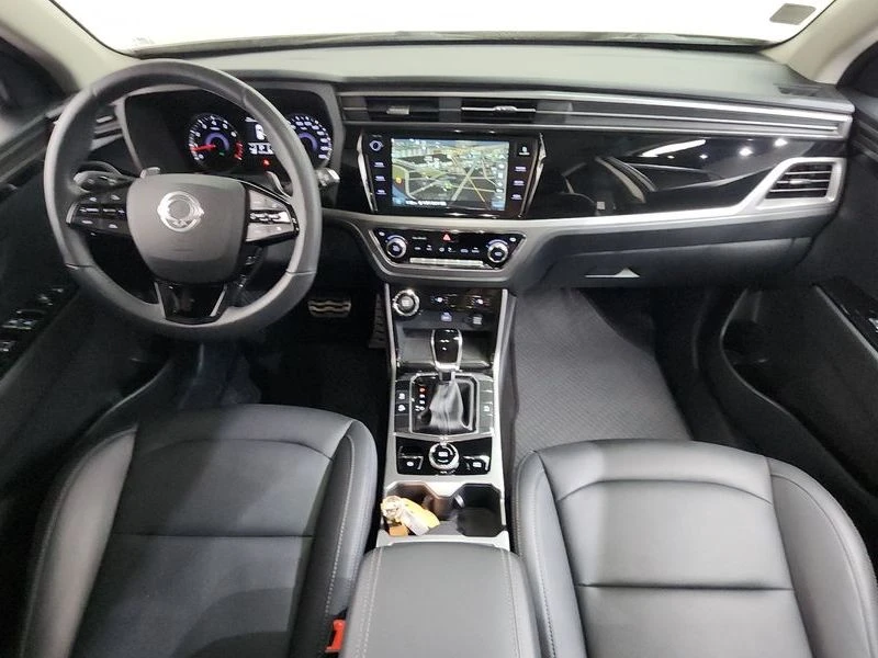 SsangYong Korando 1.5 Automatic, снимка 7 - Автомобили и джипове - 55750131