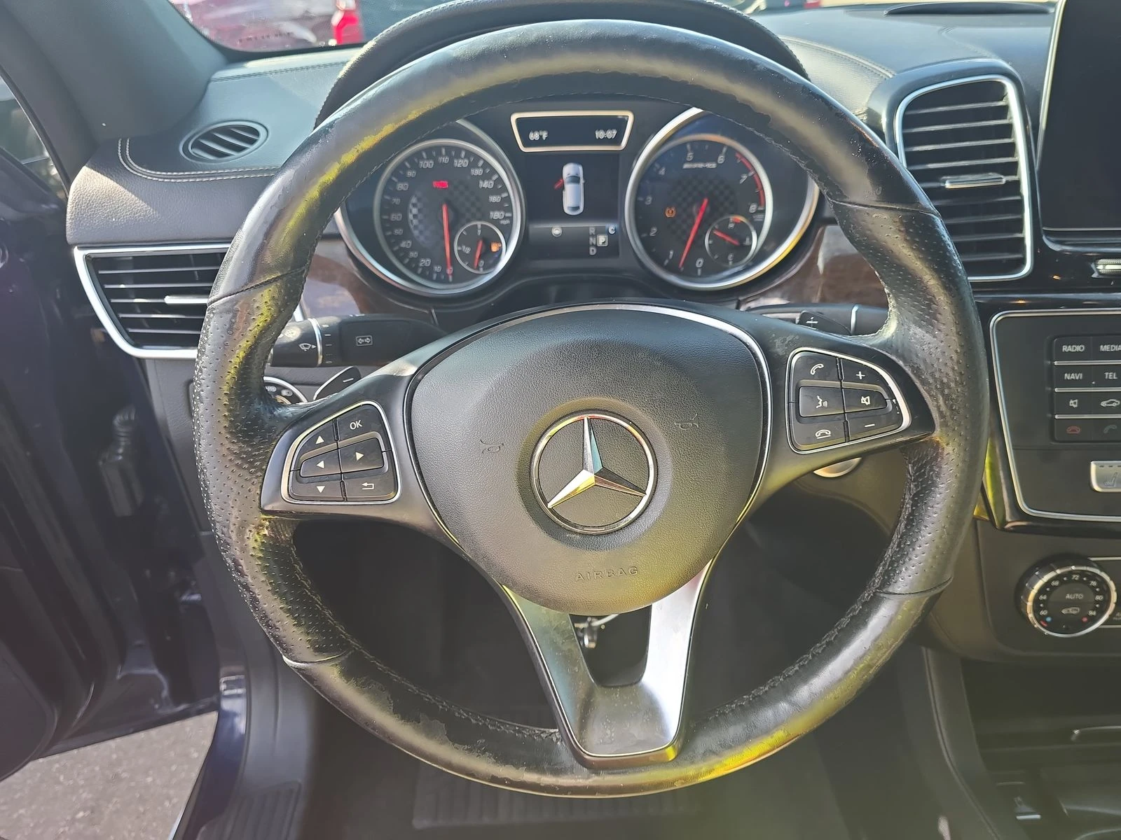 Mercedes-Benz GLE 43 AMG 4MATIC* HARMAN* 360PODGREV* DISTRONIC* SOFT CLOSE - изображение 9