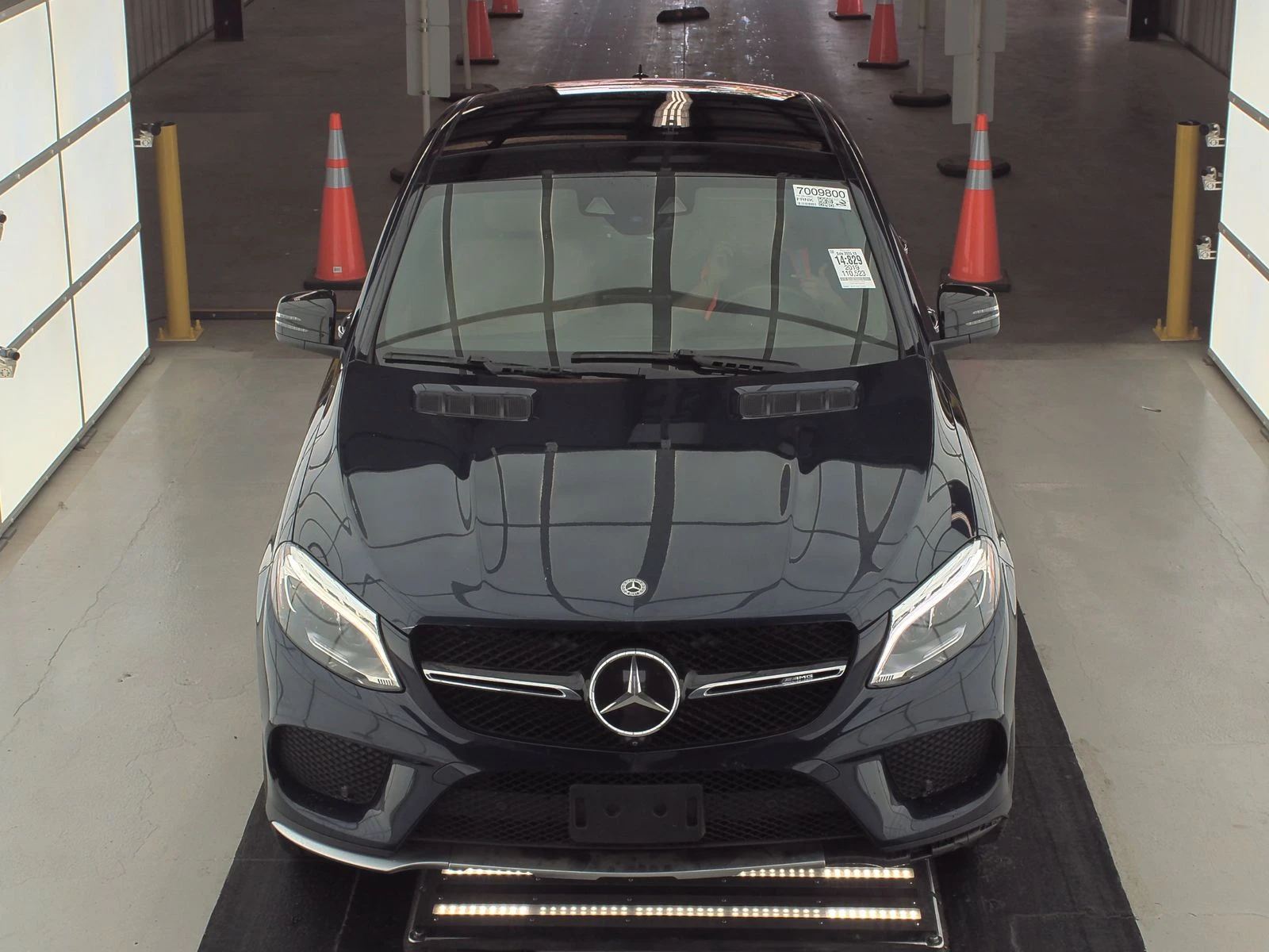 Mercedes-Benz GLE 43 AMG 4MATIC* HARMAN* 360PODGREV* DISTRONIC* SOFT CLOSE - изображение 2