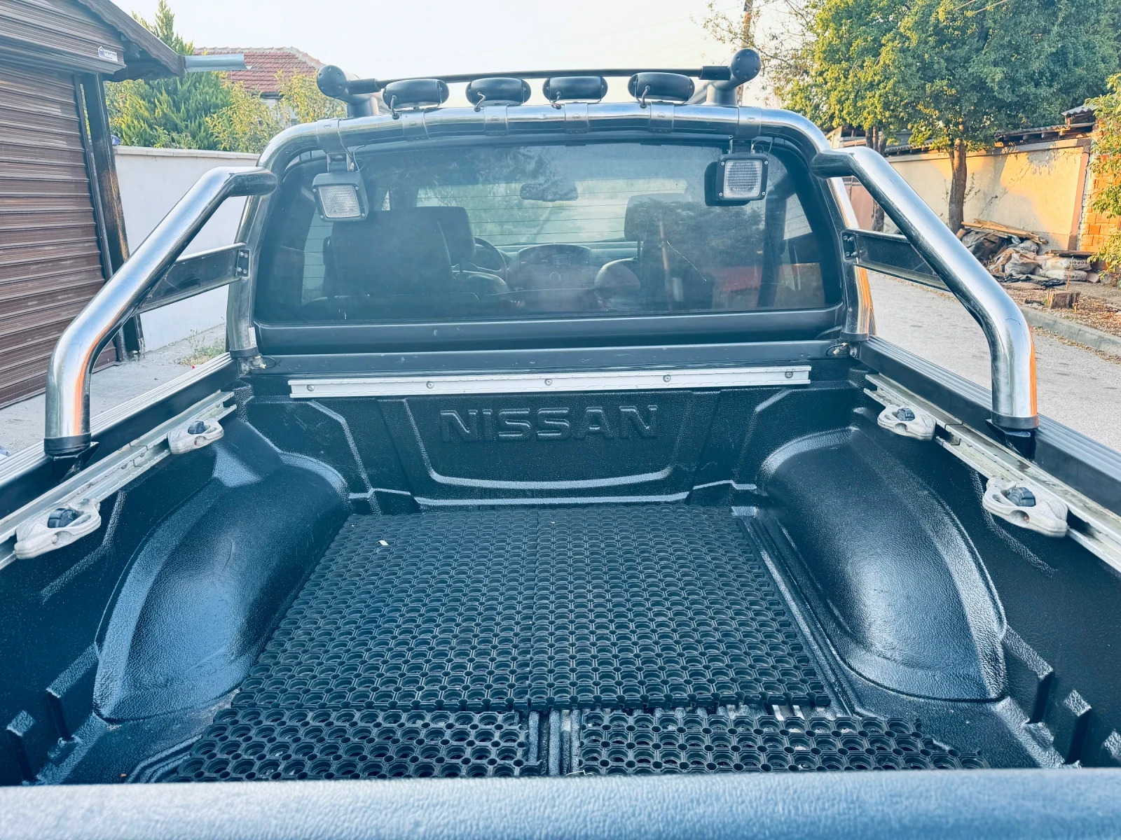 Nissan Navara 3.0Nissan Navara 3.0D-FACELIFT-4x4-NAVI-CAMERA-BOS - изображение 3