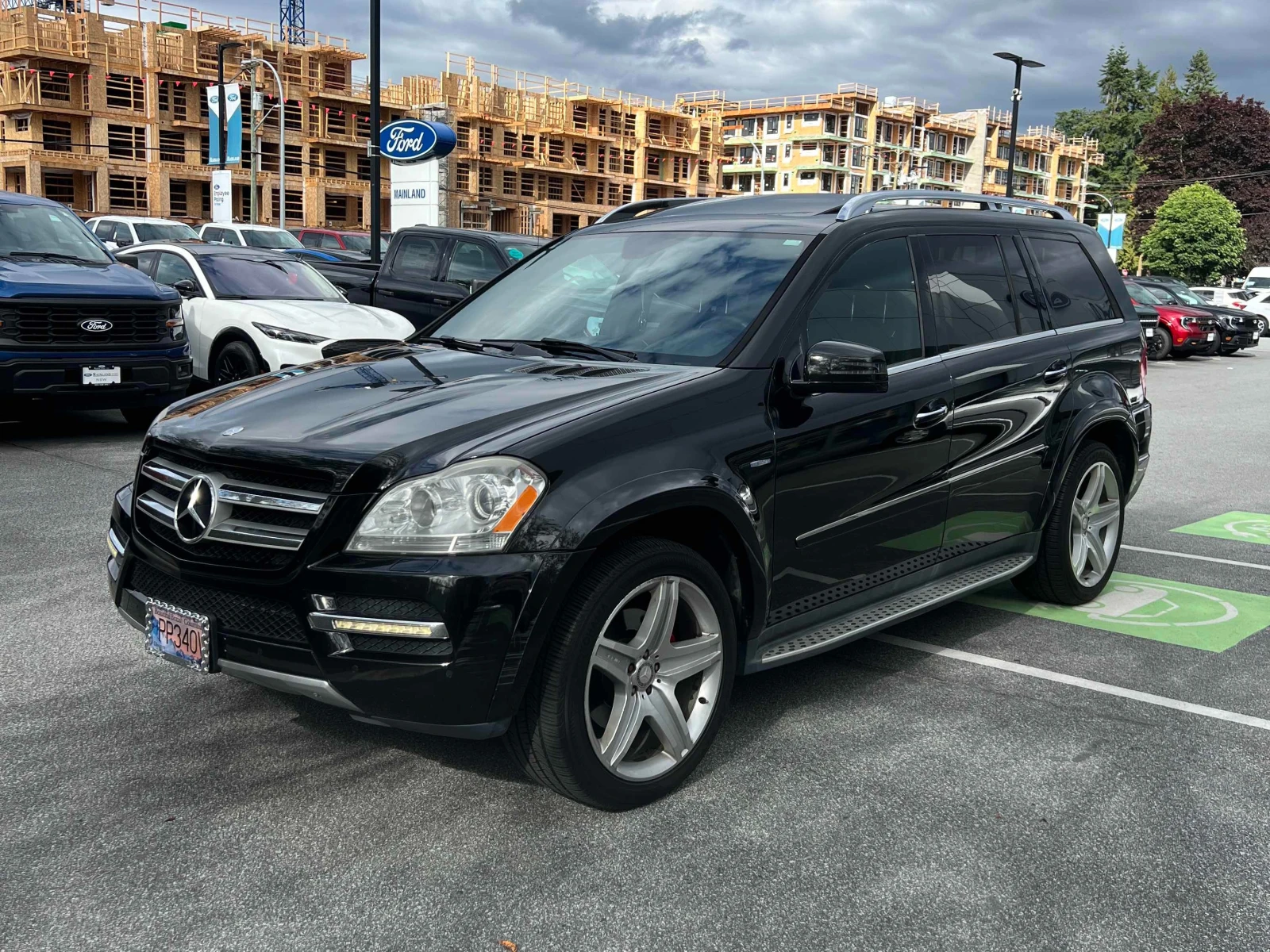 Mercedes-Benz GL 350 BlueTEc* ЦЕНА ДО БЪЛГАРИЯ* (CARFAX) - изображение 2